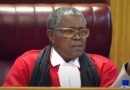 Moahlodi Ratha Mokgoatlheng o kgopetše tshwarelo ka go phatloga ga gagwe kgorong ya tsheko